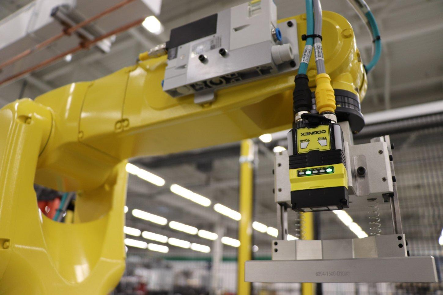 D900 trên robot